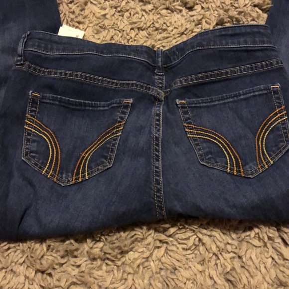 Hollister Jeans - Picture 3 of 4